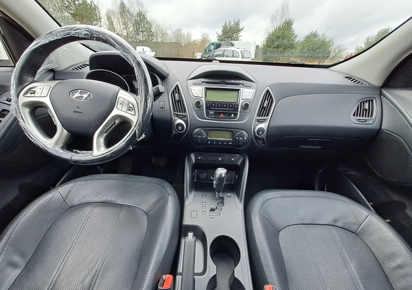 Hyundai ix35 cena 25900 przebieg: 242363, rok produkcji 2011 z Kielce małe 352